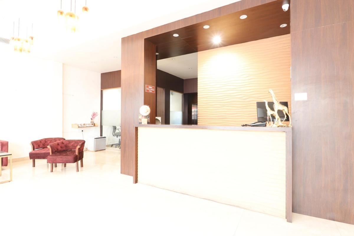 Hotel Yatri Nagpur Exterior photo